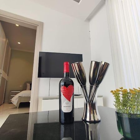Appartamento Cozy Penthouse In Central Malta Balzan Esterno foto