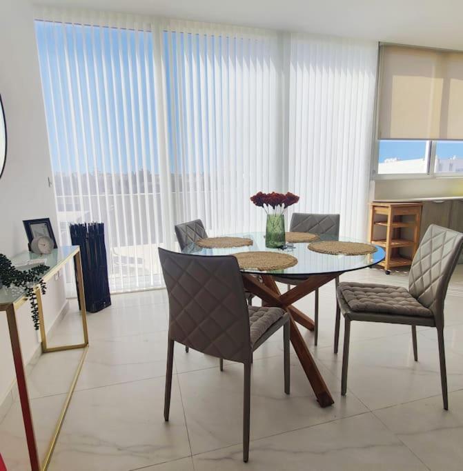 Appartamento Cozy Penthouse In Central Malta Balzan Esterno foto